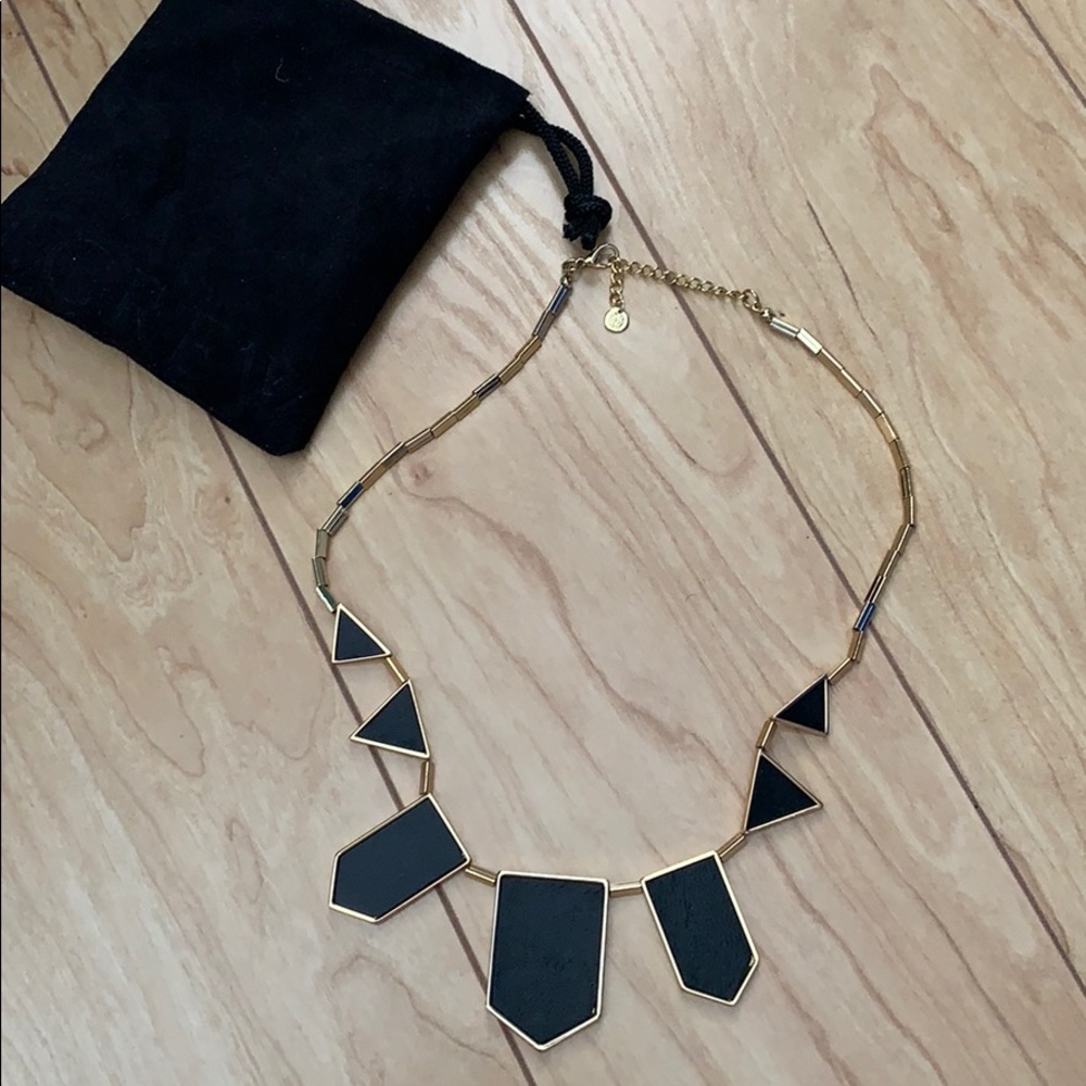 House of Harlow pendant necklace